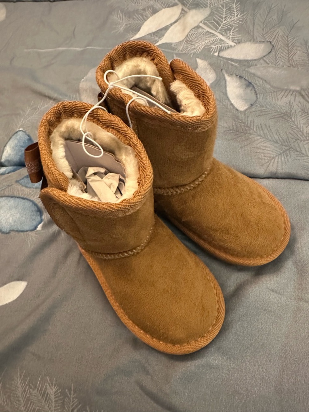 NWTS Capelli New York Cozy Booties in Chestnut Sz 5 Faux Suede Faux Fur - Picture 2 of 9